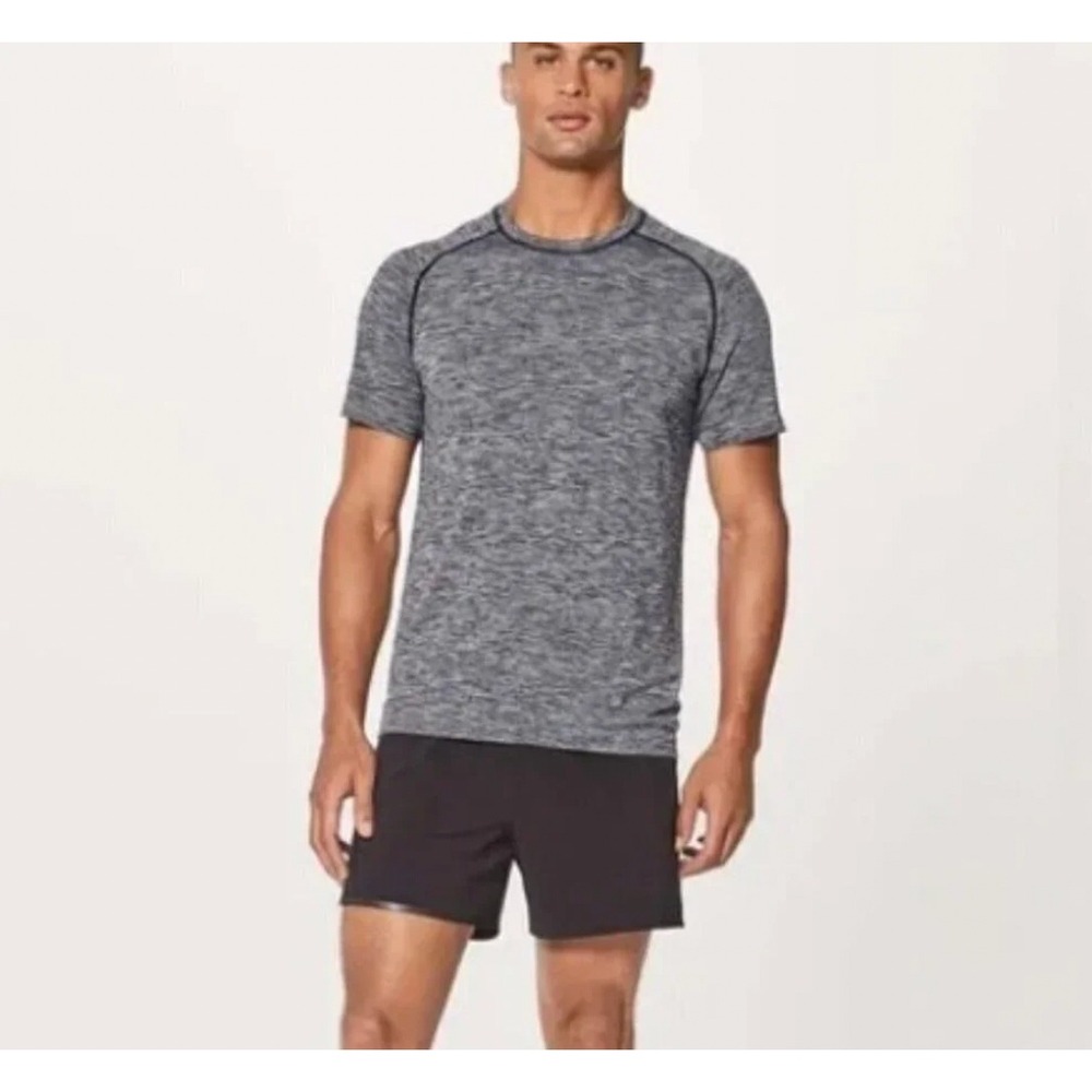 Lululemon Mens Metal Vent Tech Short Sleeve Shirt XL Heathered Grey Space Dye